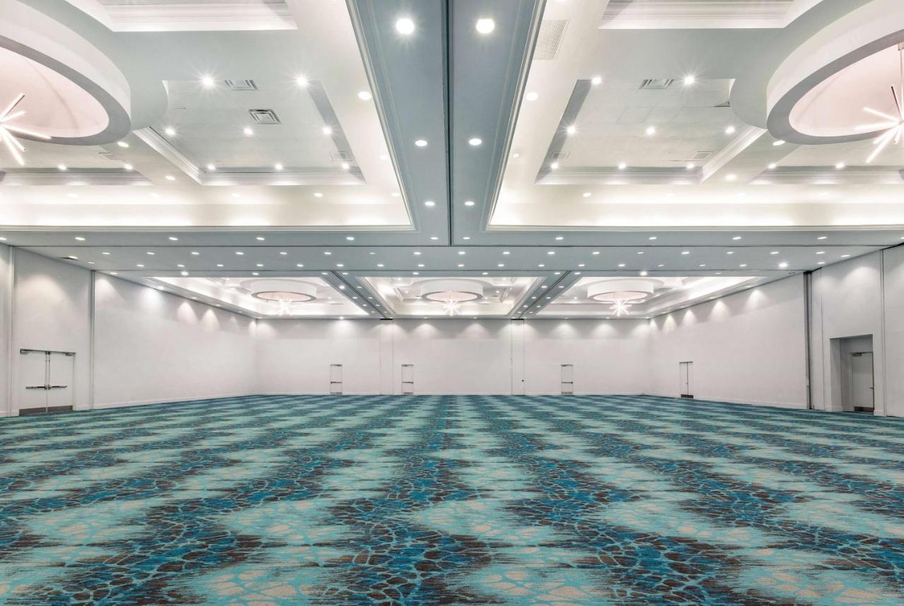 デイズ ホテル バイ ウィンダム セレブレーション Four Corners エクステリア 写真